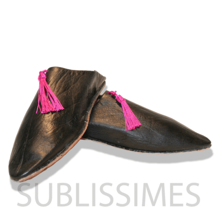 babouche pointue cuir noir pomponfushia1