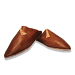 babouche pointue cuir marron pompon beige2