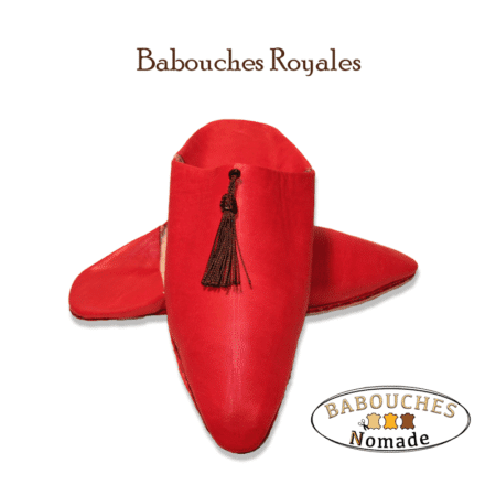 babouche pointue cuir rouge pompon marron