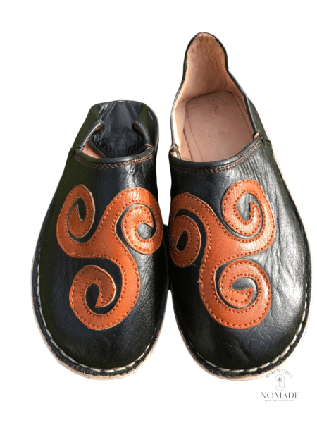 babouches noire triskel couleur marron