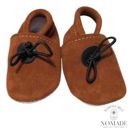 Chausson bébé marron 1