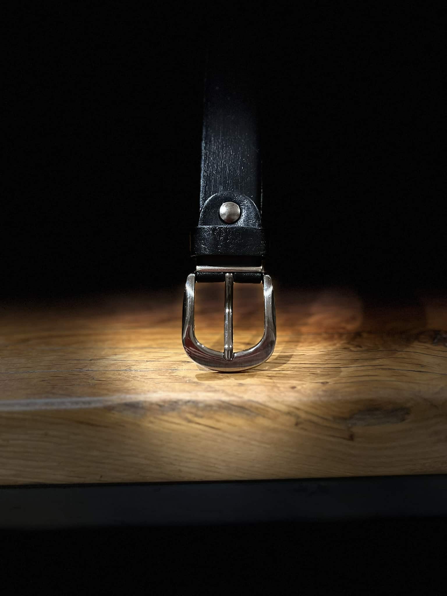 Ceinture en cuir de vachette pour homme avec boucle ardillon
